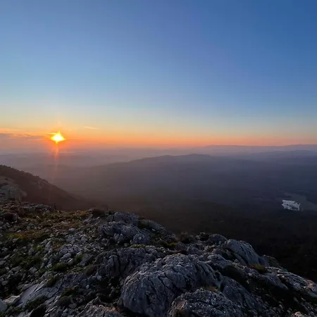 Lägenhet Samadhi - Avec Jardin, Spa, Clim, Parking Prive